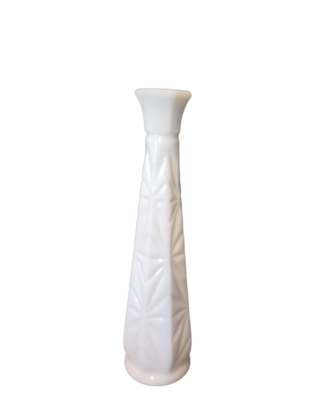 ⚕️1950s Milk Glass Bud Vase - Picture 5 of 7